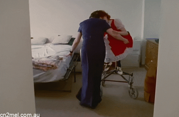 连体姐妹长大后变姐弟？自曝性爱愉悦！房事互不干扰！头部无法分离，却坚持独立生活60多年！还各自有工作